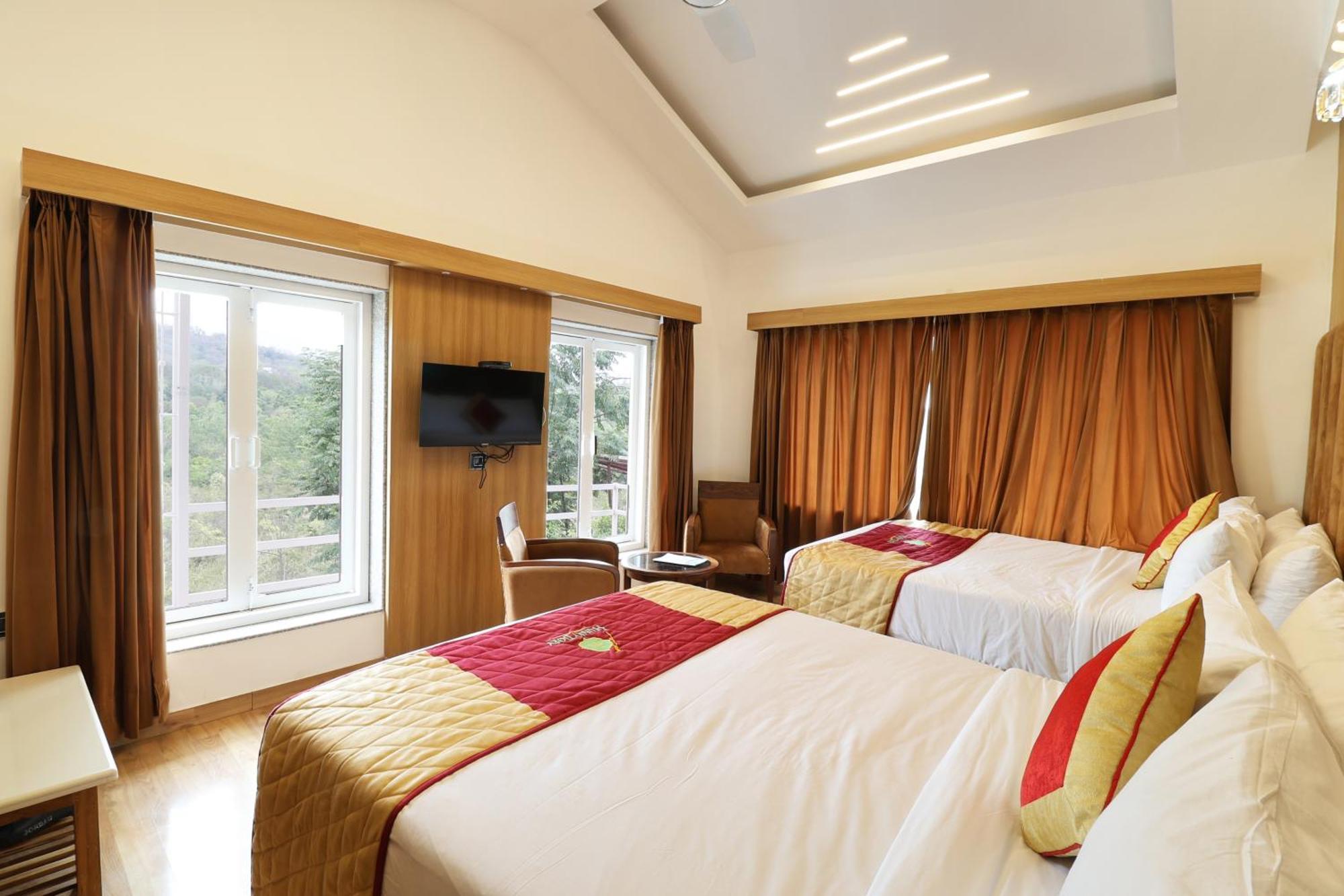 Hunky Dory Resort And Spa Dhar Khurd Exterior photo